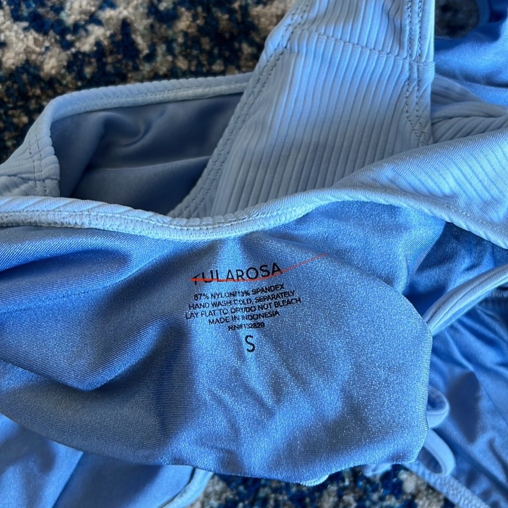 Tularosa Hazel One Piece in Sky Blue medium - Picture 10 of 10